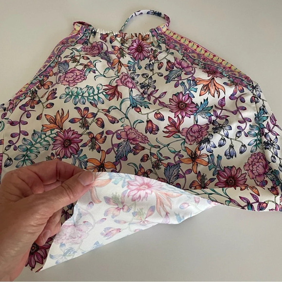 Kenneth Cole Reaction Bikini Top Halter Top Small Adjustable Tie Straps Floral - Picture 9 of 9